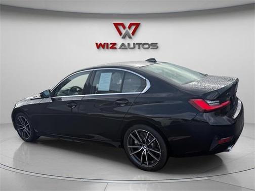 2019 BMW 330 i xDrive