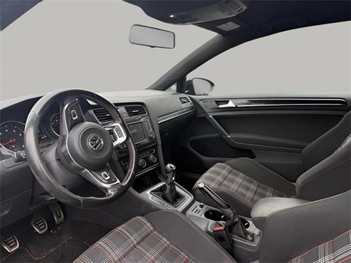 2016 Volkswagen Golf GTI 2.0T S 2-Door