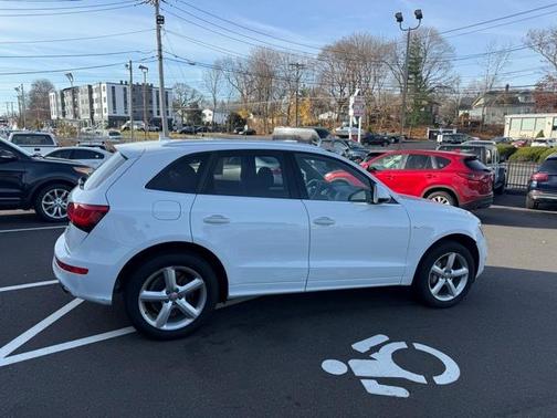 2017 Audi Q5 2.0T Premium Plus