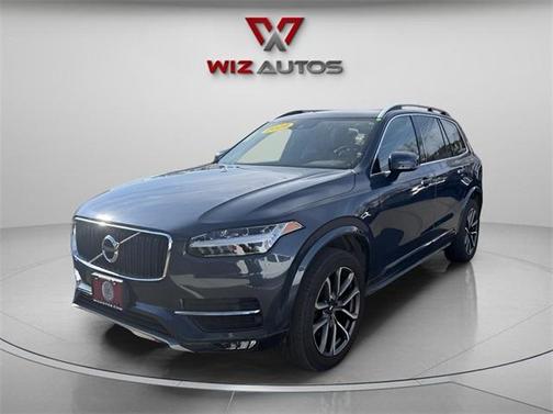 2019 Volvo XC90 T6 Momentum