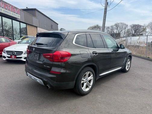 Green 2019 BMW X3 xDrive30i