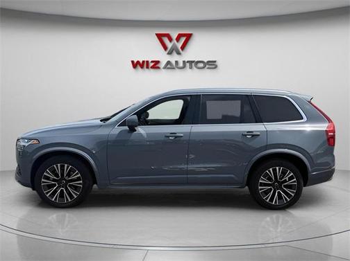 2020 Volvo XC90 T6 Momentum 7 Passenger