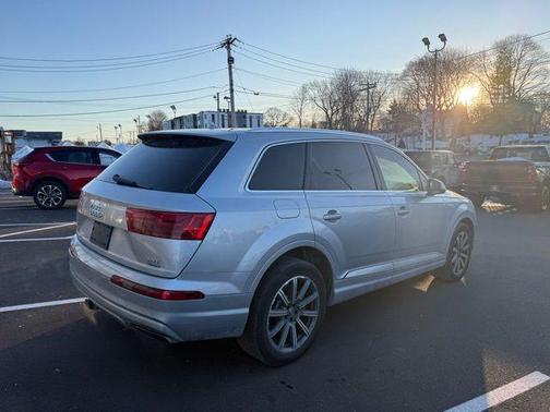 2018 Audi Q7 3.0T Premium Plus