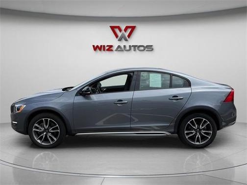 2017 Volvo S60 Cross Country T5