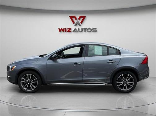 2017 Volvo S60 Cross Country T5