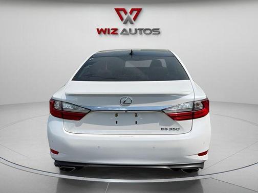White 2017 Lexus ES 350 Base