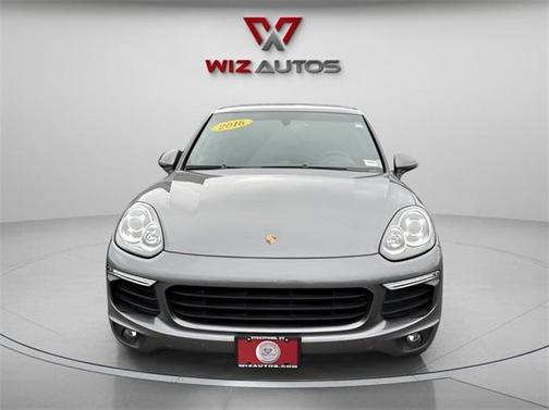 2016 Porsche Cayenne Base
