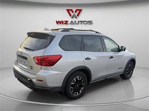 2019 Nissan Pathfinder SL