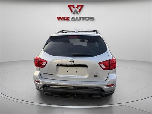 2019 Nissan Pathfinder SL