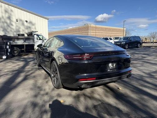 2020 Porsche Panamera 4S