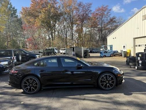 2020 Porsche Panamera 4S