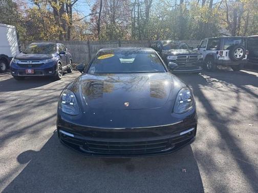 2020 Porsche Panamera 4S