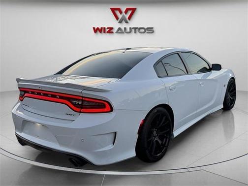 2016 Dodge Charger SRT 392