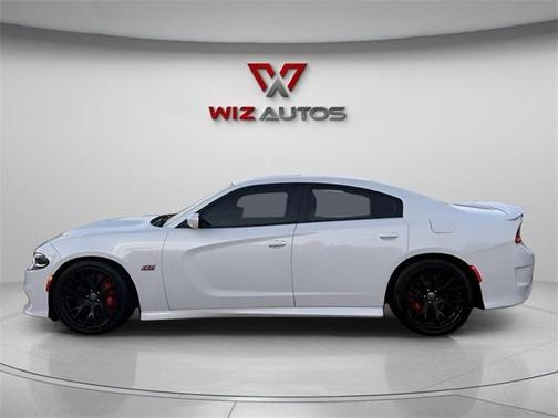 2016 Dodge Charger SRT 392