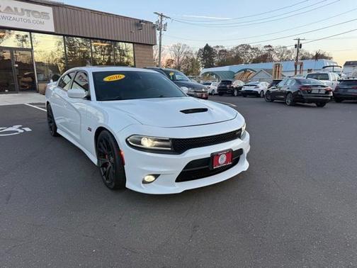 2016 Dodge Charger SRT 392