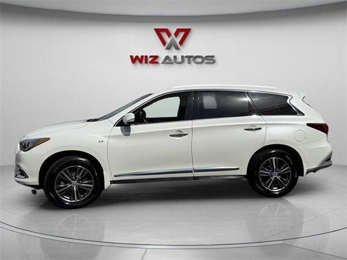2017 INFINITI QX60 Base