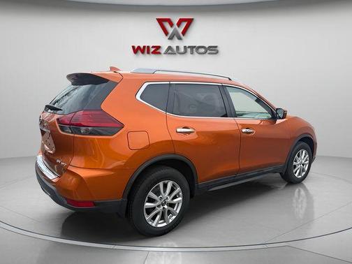 2018 Nissan Rogue SV
