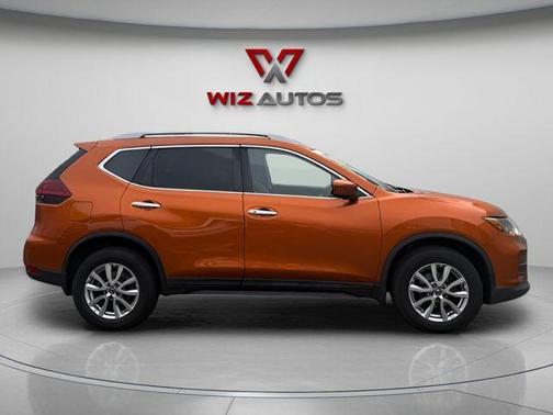 2018 Nissan Rogue SV