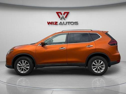 2018 Nissan Rogue SV