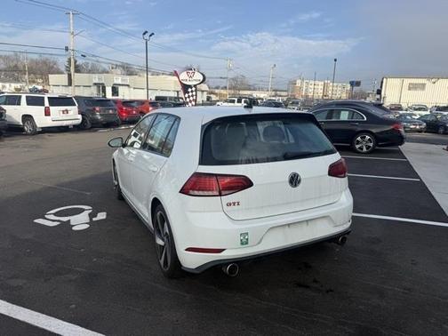 2019 Volkswagen Golf GTI 2.0T SE