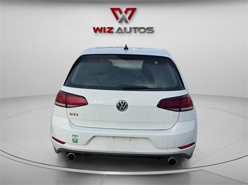 2019 Volkswagen Golf GTI 2.0T SE