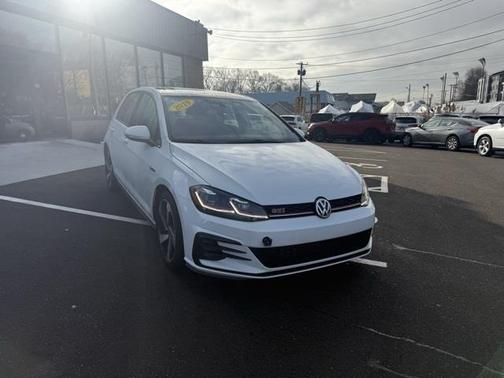 2019 Volkswagen Golf GTI 2.0T SE