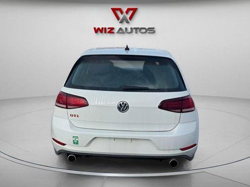 2019 Volkswagen Golf GTI 2.0T SE