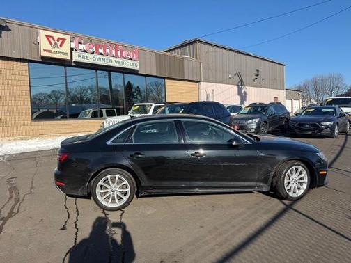 2019 Audi A4 2.0T Premium