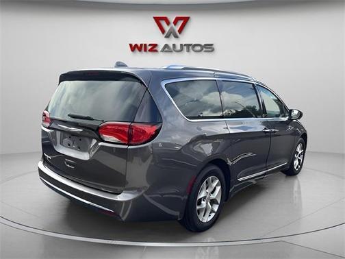 2019 Chrysler Pacifica Touring-L Plus