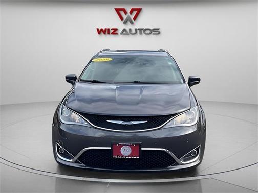 2019 Chrysler Pacifica Touring-L Plus