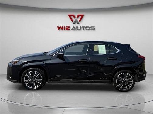 2022 Lexus UX 250h Base