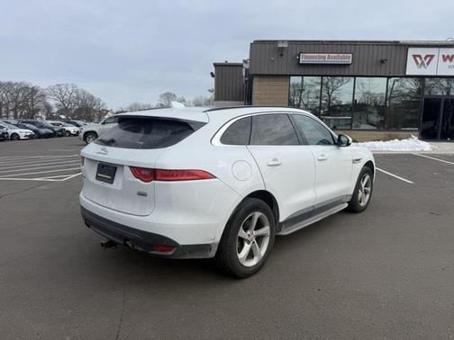 2019 Jaguar F-PACE 25t Premium