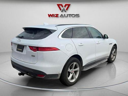 2019 Jaguar F-PACE 25t Premium