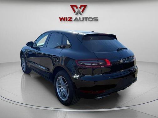 2017 Porsche Macan Base