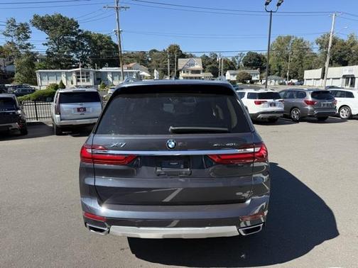 2020 BMW X7 xDrive40i