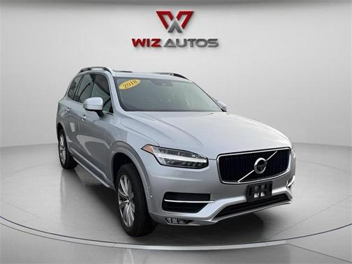 2018 Volvo XC90 T5 Momentum