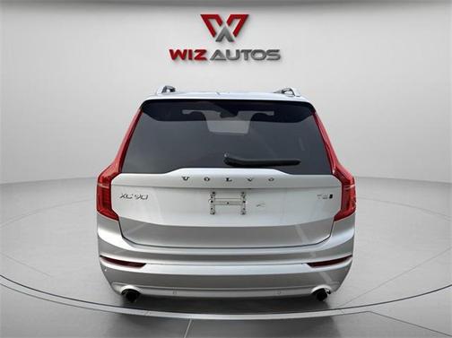 2018 Volvo XC90 T5 Momentum