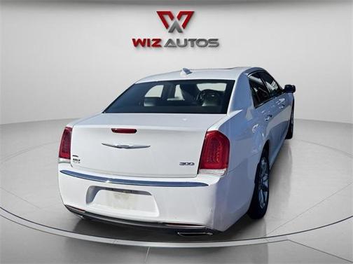 2019 Chrysler 300 Limited