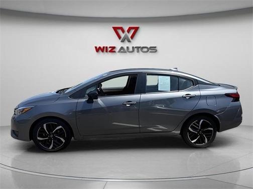 2024 Nissan Versa 1.6 SR