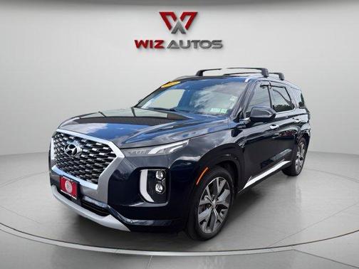 White 2021 Hyundai PALISADE Limited