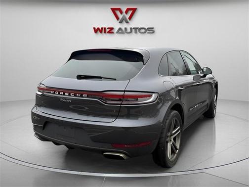 2020 Porsche Macan Base