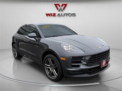 2020 Porsche Macan Base
