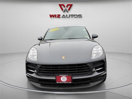2020 Porsche Macan Base