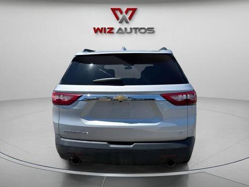 Silver 2019 Chevrolet Traverse LT Cloth