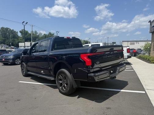 2022 Ford F-150 Lightning LARIAT