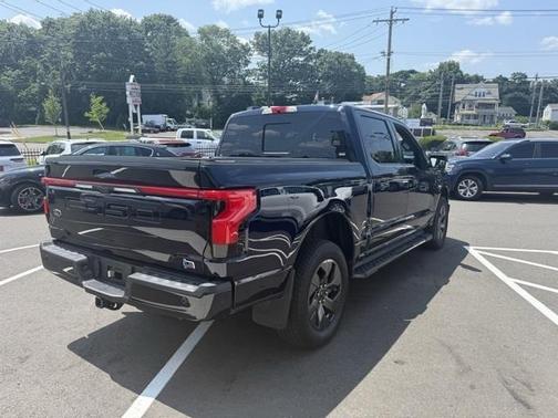 2022 Ford F-150 Lightning LARIAT
