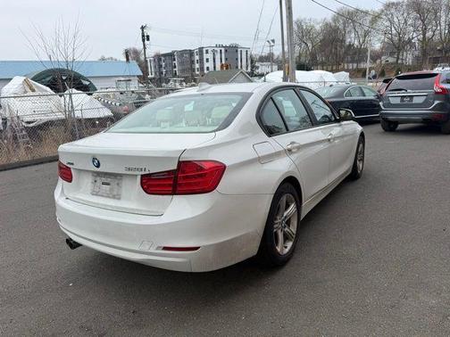 White 2013 BMW 328 i xDrive