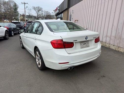 White 2013 BMW 328 i xDrive