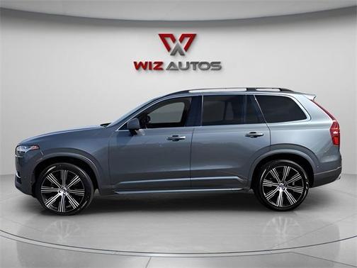 2018 Volvo XC90 T5 Momentum