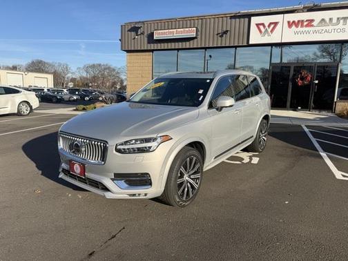 2024 Volvo XC90 B5 Plus Bright Theme